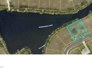 1407 NE 44th St, Cape Coral, FL 33909