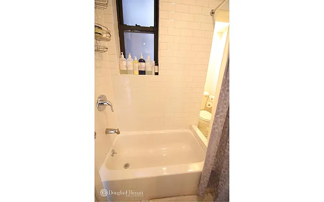 Rented by Douglas Elliman | media 25