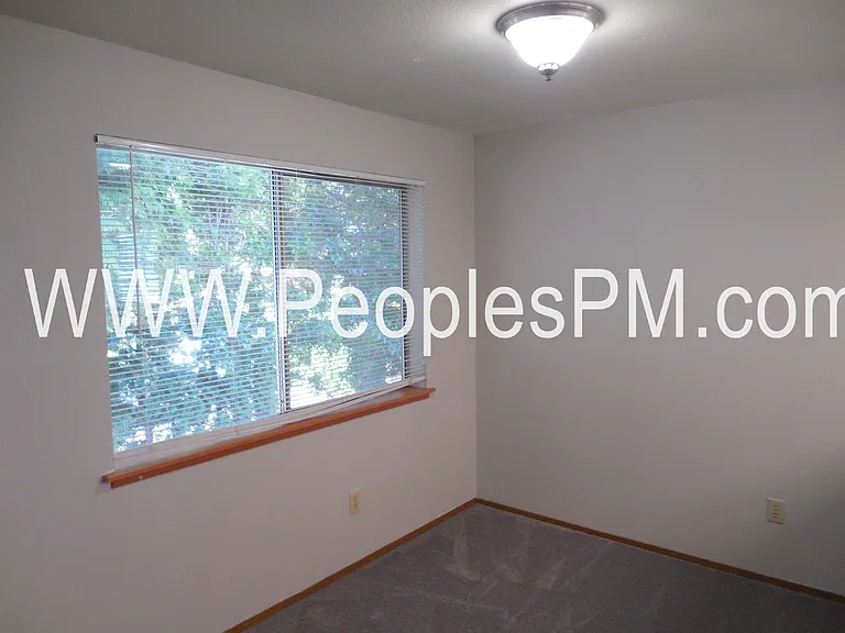 25923 201st Ct SE — Photo 12