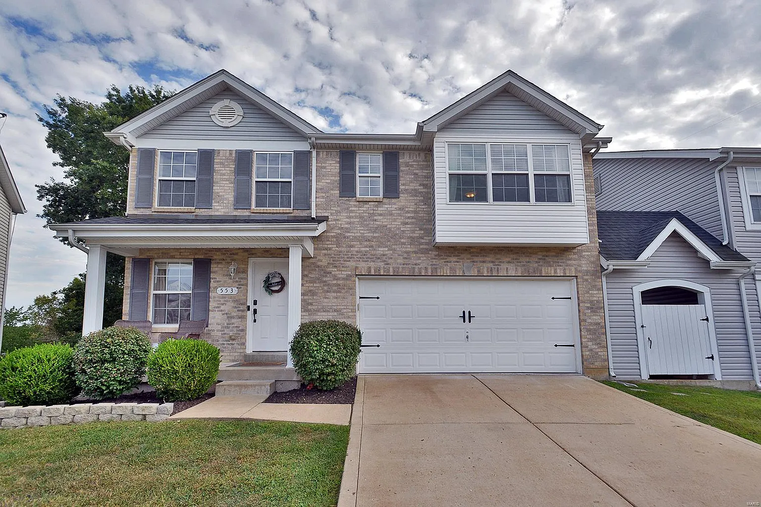 553 Hannah Way photo 1
