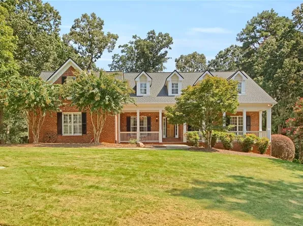 3720 Millers Pond Way SW, Snellville, GA 30039