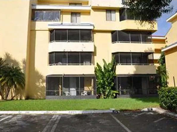 8255 SW 152nd Ave APT 308, Miami, FL 33193