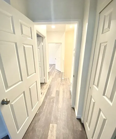 1127 Glenville Dr #2 — Photo 5