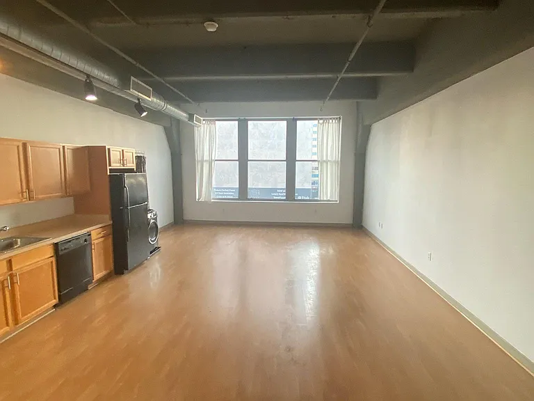 511 N Broad St #603 — Photo 7