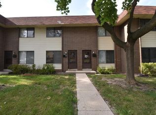 6052 W Port Ave, Milwaukee, WI 53223