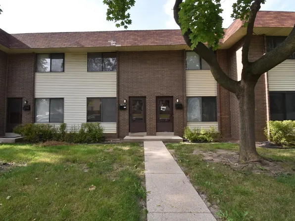 6052 West Port AVENUE, Milwaukee, WI 53223