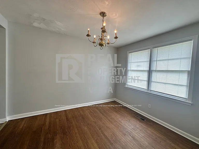 3257 Ohara Dr S — Photo 4