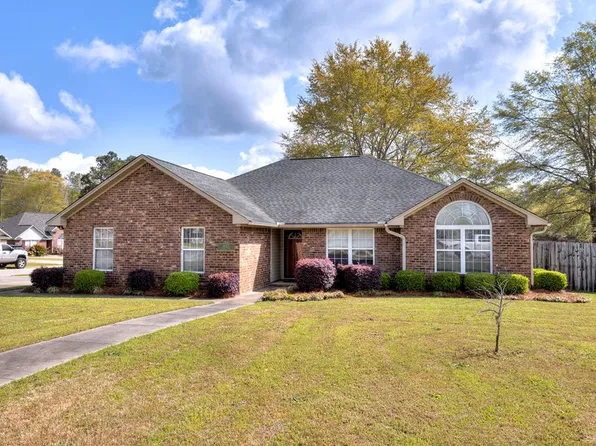 1855 Canberra Dr, Sumter, SC 29153