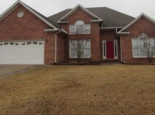 2909 Lenox Dr SW, Decatur, AL 35603