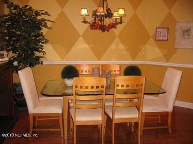 4th image of 6414 Green Myrtle Dr