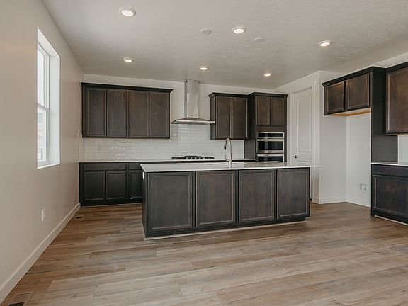 3rd image of 2241 E Granite Ln