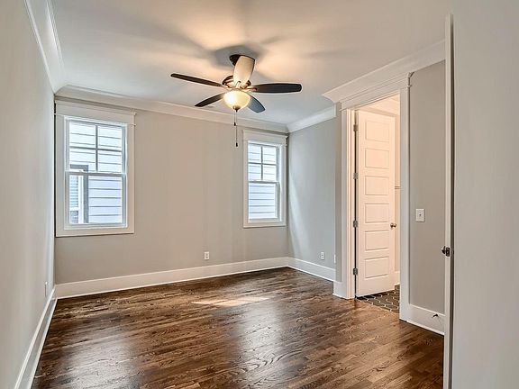 5th image of 3703A Lealand Ln