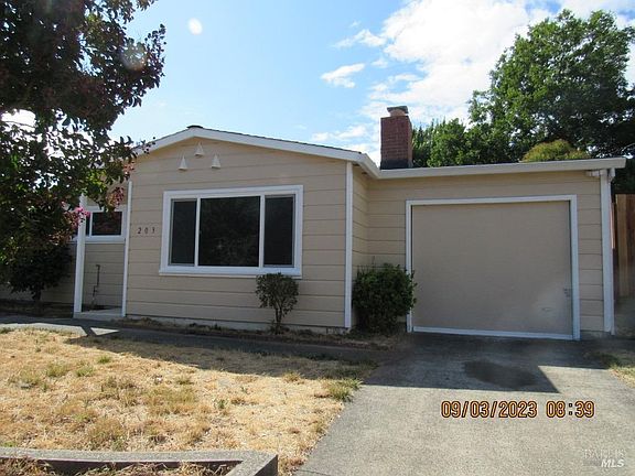 2nd image of 203 Faull Avenue