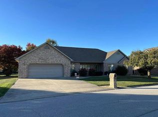479 N Tyler St, Trenton, IL
