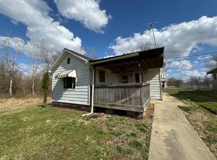 718 N Front St, Oak Hill, OH 45656