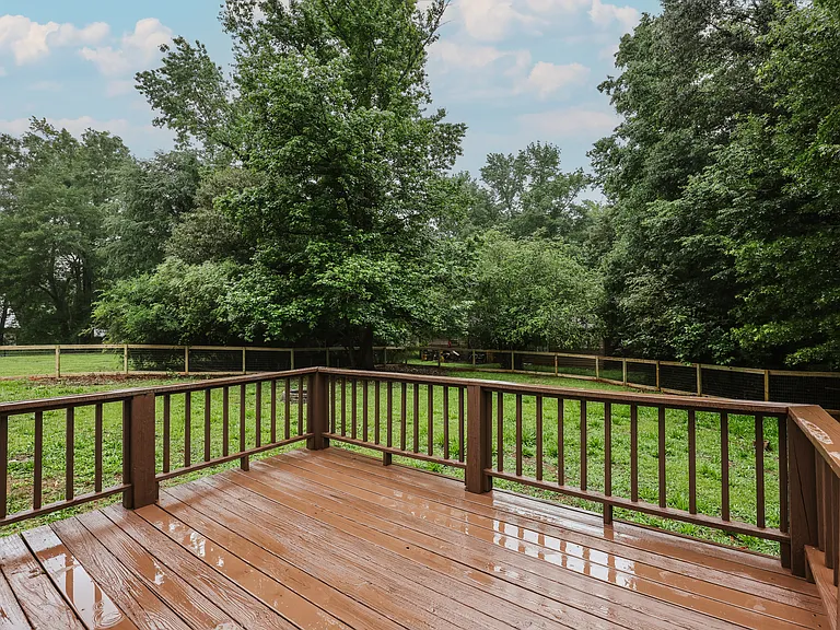 180 Oak Dr — Photo 26