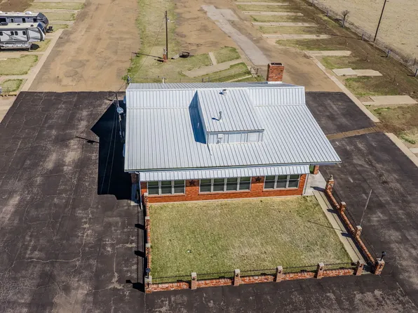 12039 E Frederic Ave, Pampa, TX 79065