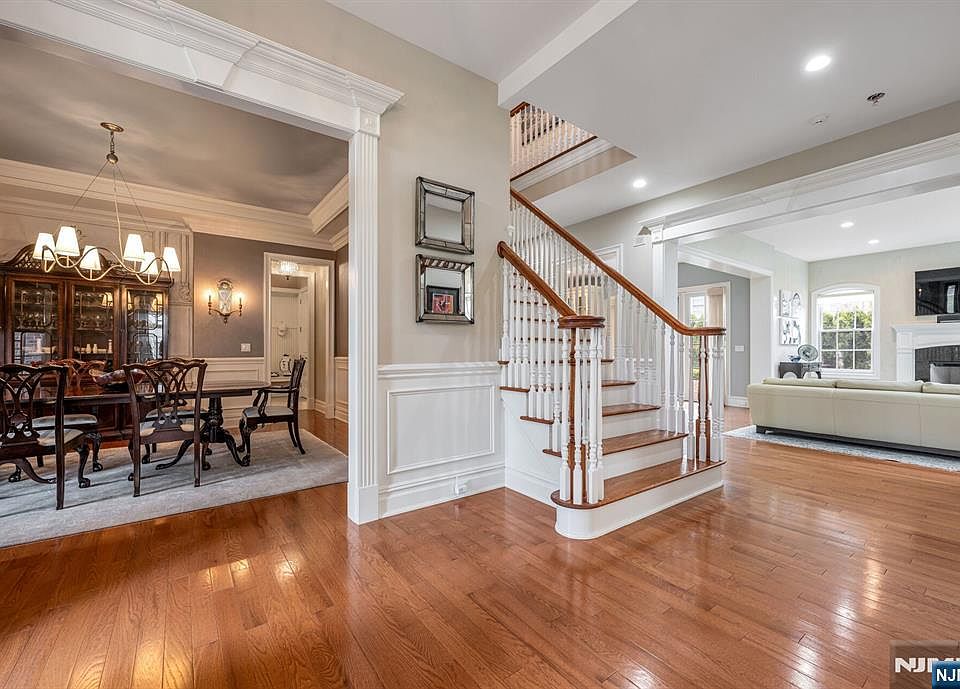 117 Cortland Dr, Saddle River, NJ 07458 | Zillow