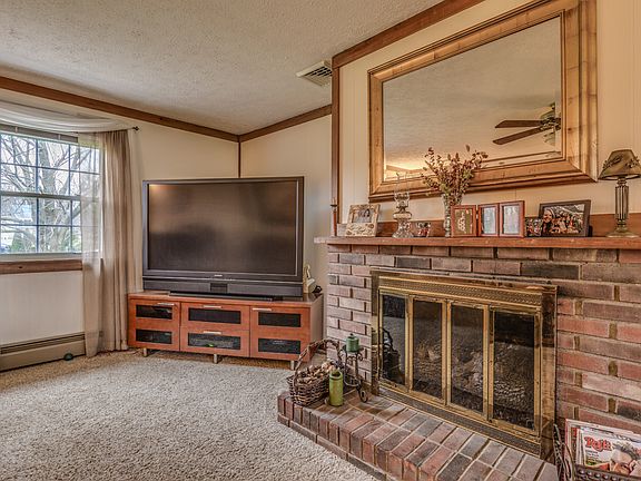 5th image of 11524 Willow Hill Dr