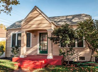 2217 25th St, Sacramento, CA 95818