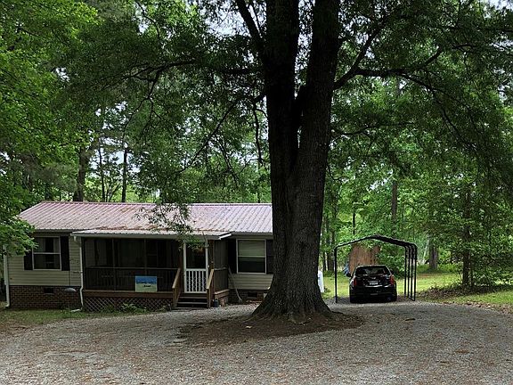 2nd image of 555 Hawthorne Dr