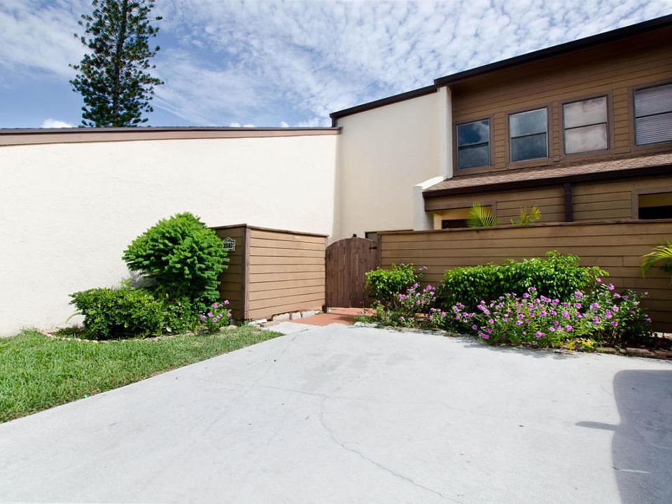 1st image of 3547 Tamarack Trl