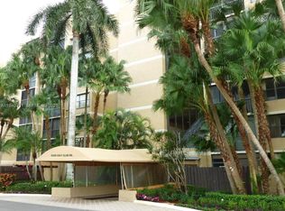 16300 Golf Club Rd APT 203, Weston, FL 33326