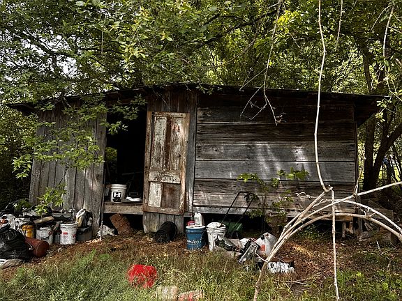5th image of 119 Rodger Carroll Rd