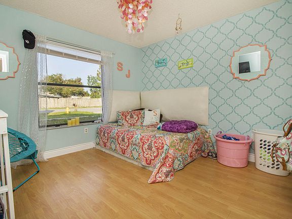 2nd image of 2958 Brandywine Cir