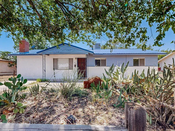 705 Franklin St, Socorro, NM 87801