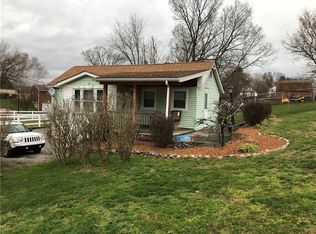 1400 Main St, Natrona Heights, PA 15065