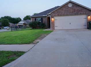 324 Austin Ave, Kiefer, OK 74041