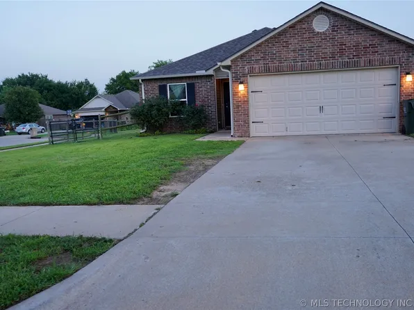 324 Austin Ave, Kiefer, OK 74041