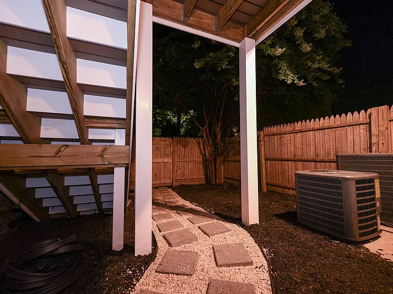 1711 Guilford Ave #2 — Photo 5