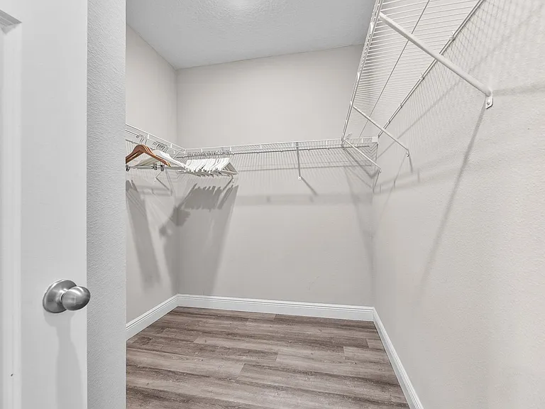 10129 Pearson Ave — Photo 20