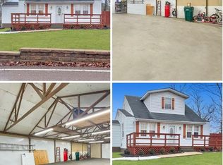 2805 Old Hunning Rd, High Ridge, MO 63049