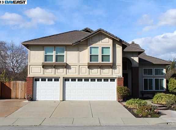 2nd image of 7013 Corte Blanca