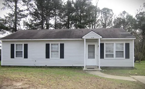 1814 E Trail Dr SE Photo 1 1814 E Trail Dr SE Photo 1
