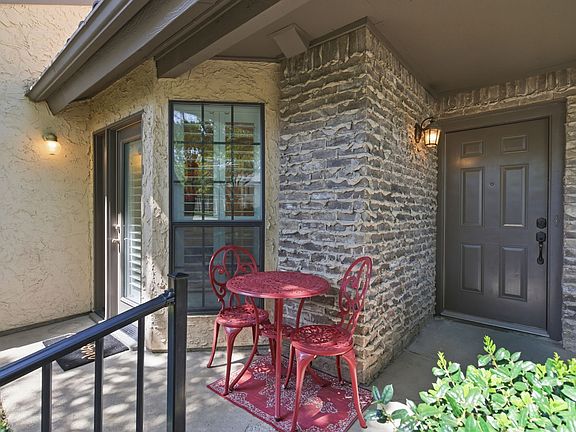 3rd image of 777 Custer Rd APT 22-4