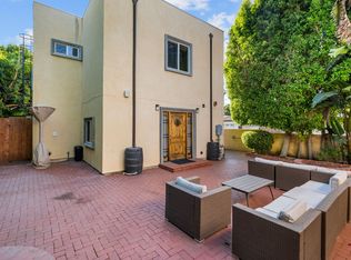17966 Palora St, Encino, CA 91316