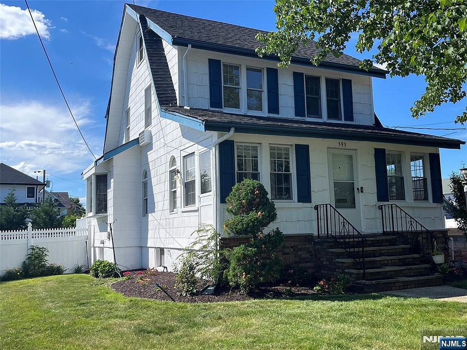 1st image of 593 Palmer Ave