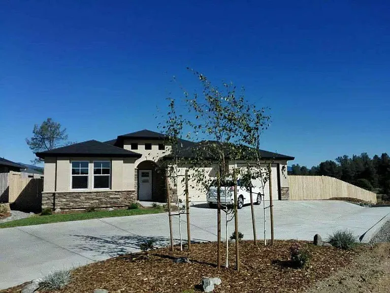 334 Stinson Loop — Photo 2