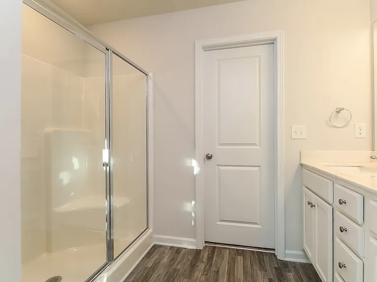 151 Hamilton Pointe Dr — Photo 11