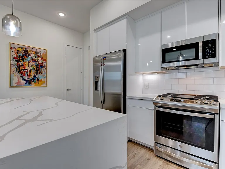 3517 McIlhenny St — Photo 11