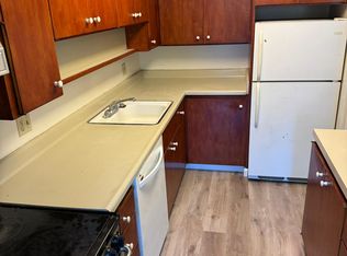 835 N Humboldt St APT 310, San Mateo, CA 94401