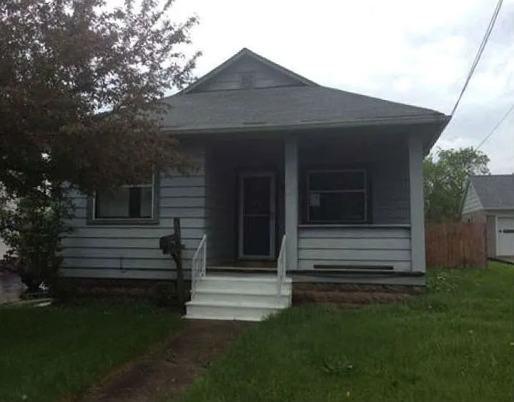 24 Gordon St photo 1
