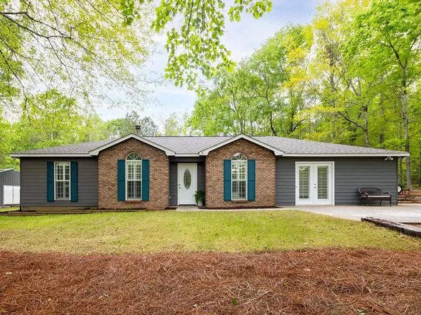 1046 Douglas Dr, Ellerslie, GA 31807