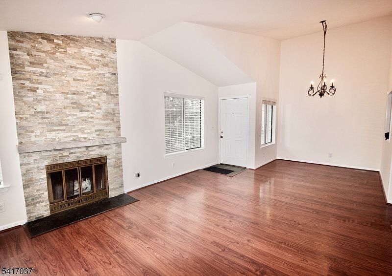 1st image of 32 Spruce Court