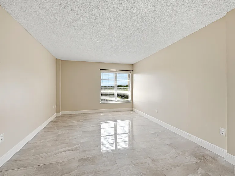 4158 Inverrary Dr #511 — Photo 12