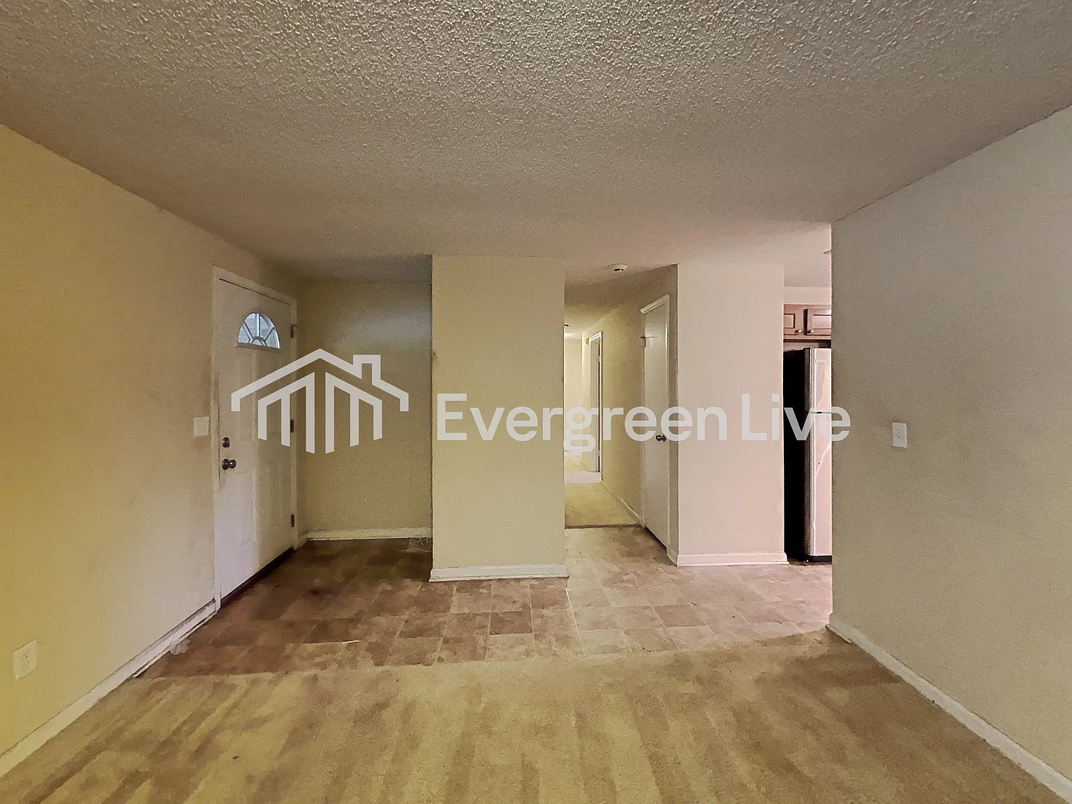 3 bed, 2.0 bath, 1634 sqft, $1,695 — Photo 3